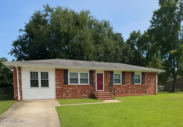 $1,550 | 314 Cardinal Road, Jacksonville, NC 28546