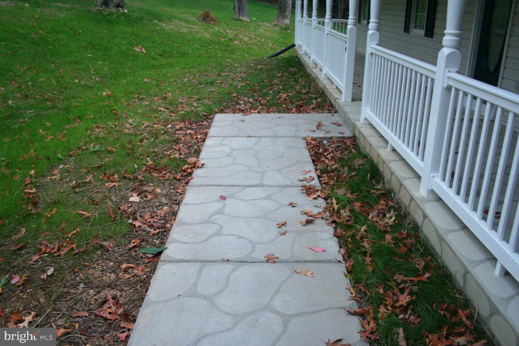 50 Lee Ridge Lane Front Royal, VA 22630 - Photo 8 of 13 Front sidewalk sample