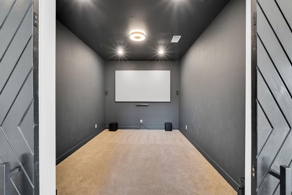 1516 M3 Ranch Road Mansfield, TX 76063 - Photo 9 of 40 Entertainment Flex Room is great for a media room or family room.