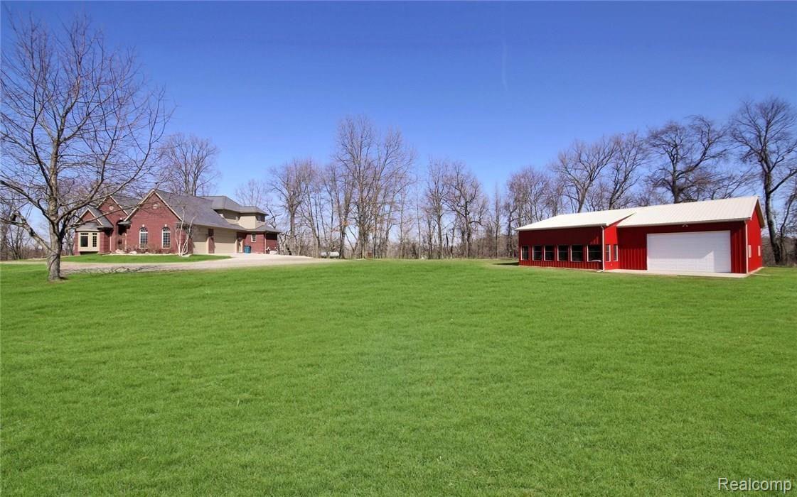 7990 Antcliff Road Howell, MI 48855 - Photo 3 of 51 New 40x50 pole barn.