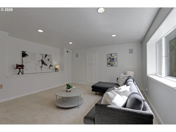 $1,025,000 | 14030 Northwest Lakeview Drive, Portland, OR 97229