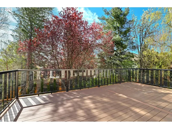 $1,025,000 | 14030 Northwest Lakeview Drive, Portland, OR 97229