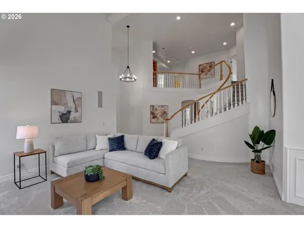 $1,025,000 | 14030 Northwest Lakeview Drive, Portland, OR 97229