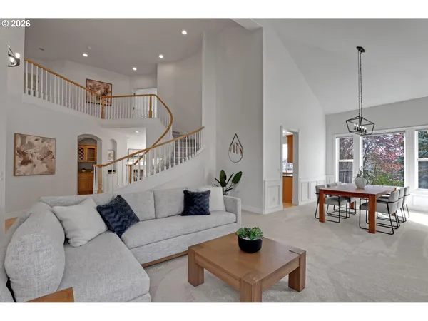 $1,025,000 | 14030 Northwest Lakeview Drive, Portland, OR 97229