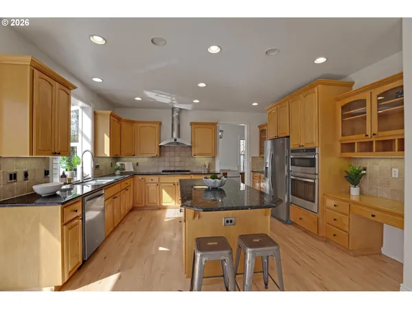 $1,025,000 | 14030 Northwest Lakeview Drive, Portland, OR 97229