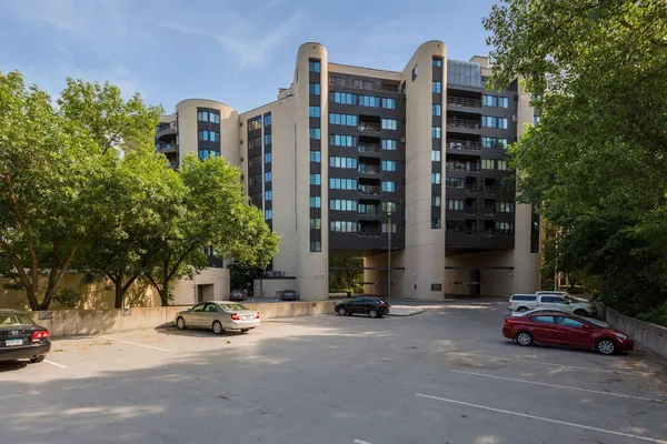 $435,000 | 3141 Dean Court, Unit 308, Minneapolis, MN 55416