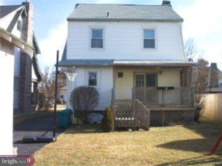 12 Shelbourne Road Havertown, PA 19083 - Photo 2 of 4