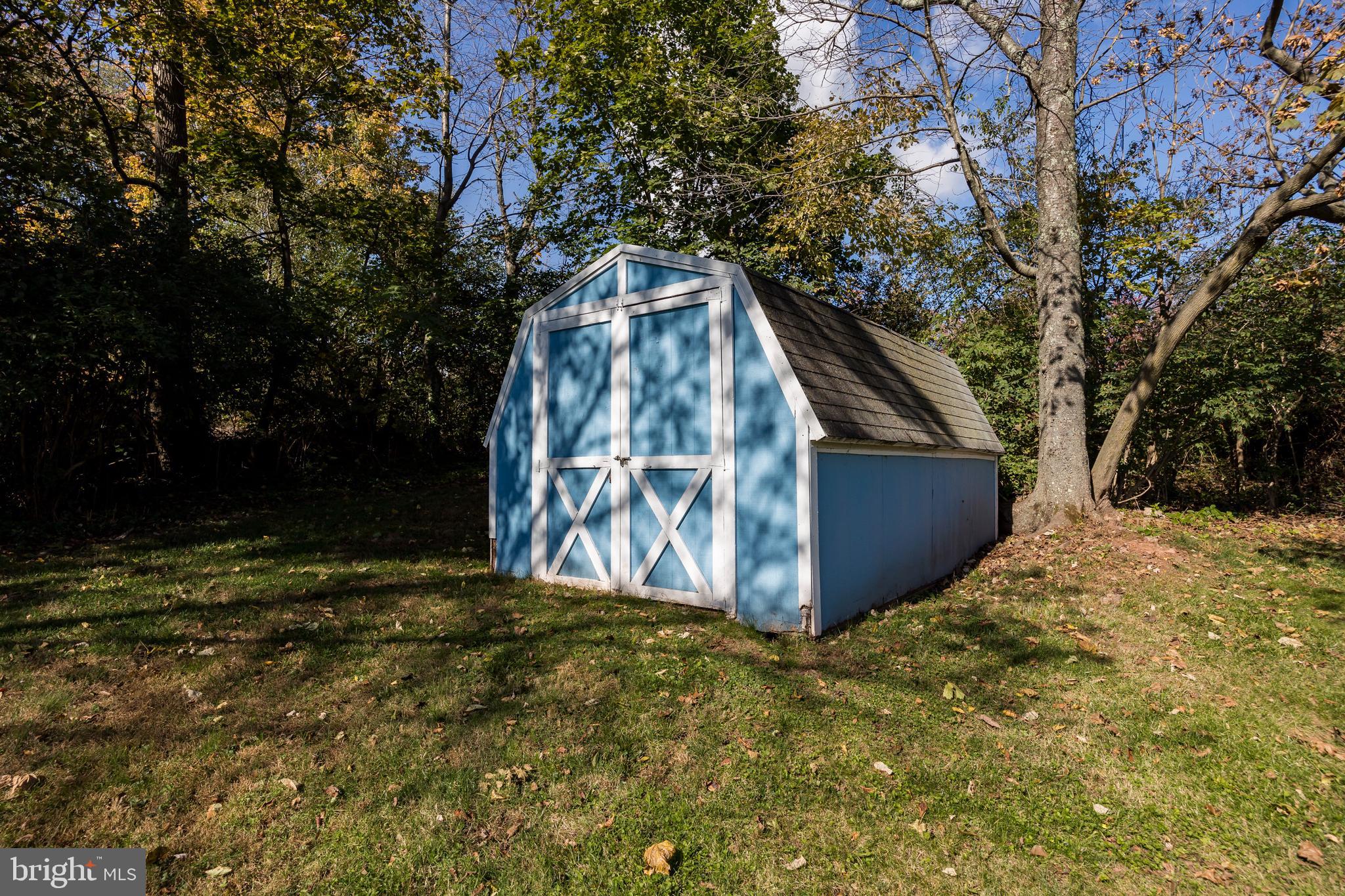16 Church Road Royersford, PA 19468 - Photo 32 of 36 Shed