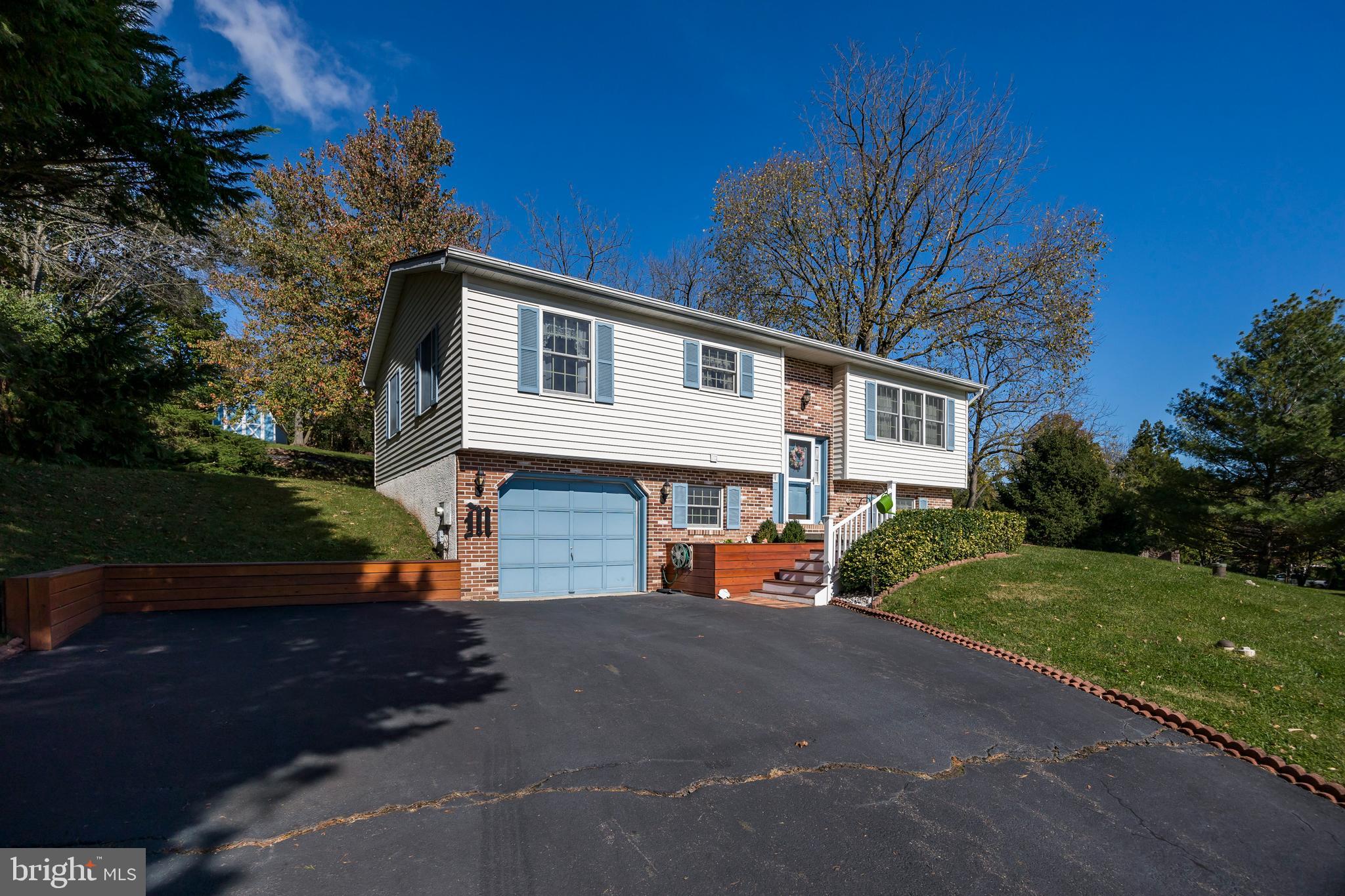 16 Church Road Royersford, PA 19468 - Photo 34 of 36 Front Drive