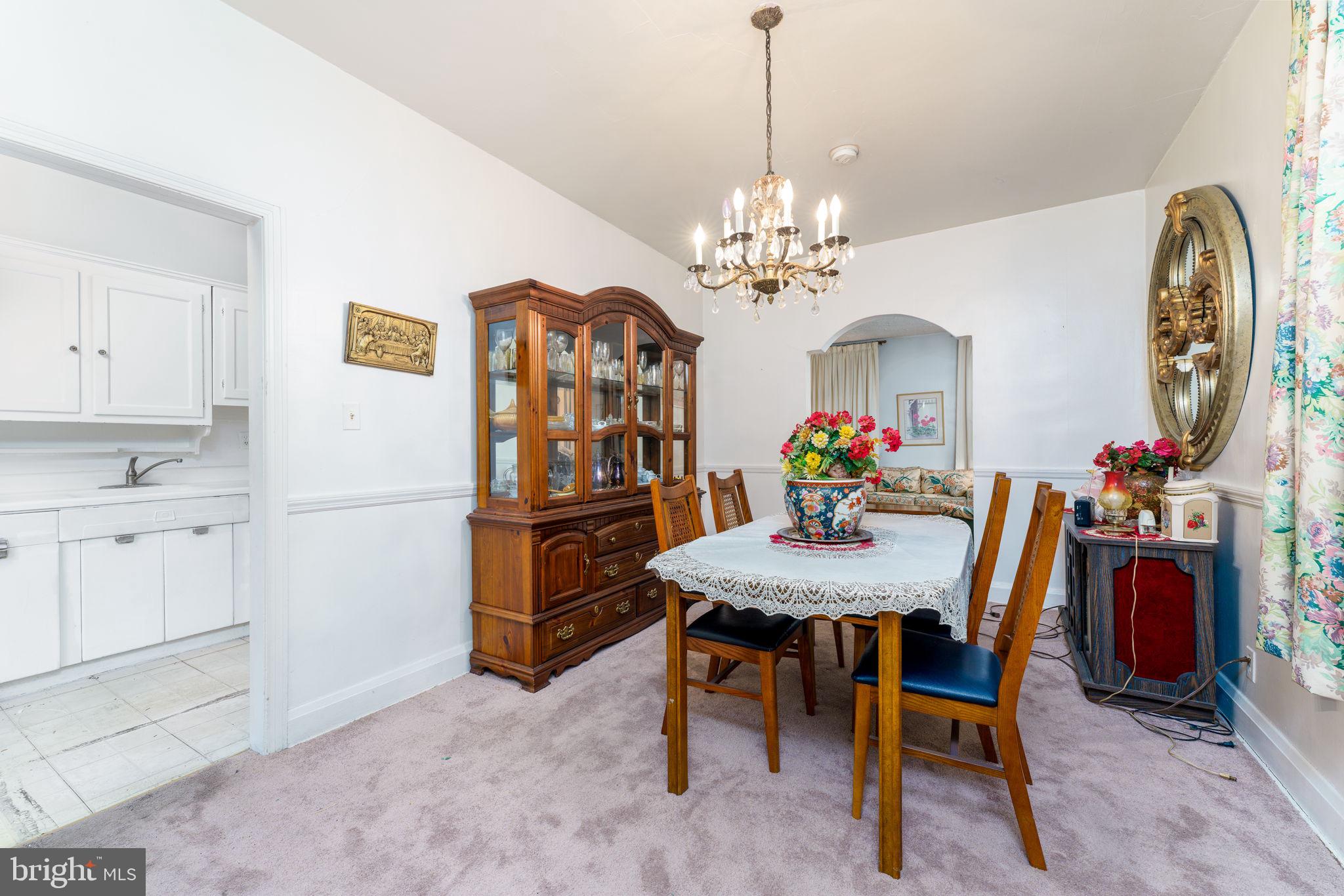 2501 West Cold Spring Lane Baltimore, MD 21215 - Photo 8 of 21 Dining Room