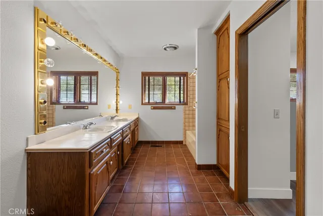 $785,000 | 22116 Arosa Road, Tehachapi, CA 93561