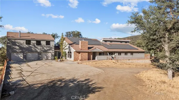 $785,000 | 22116 Arosa Road, Tehachapi, CA 93561
