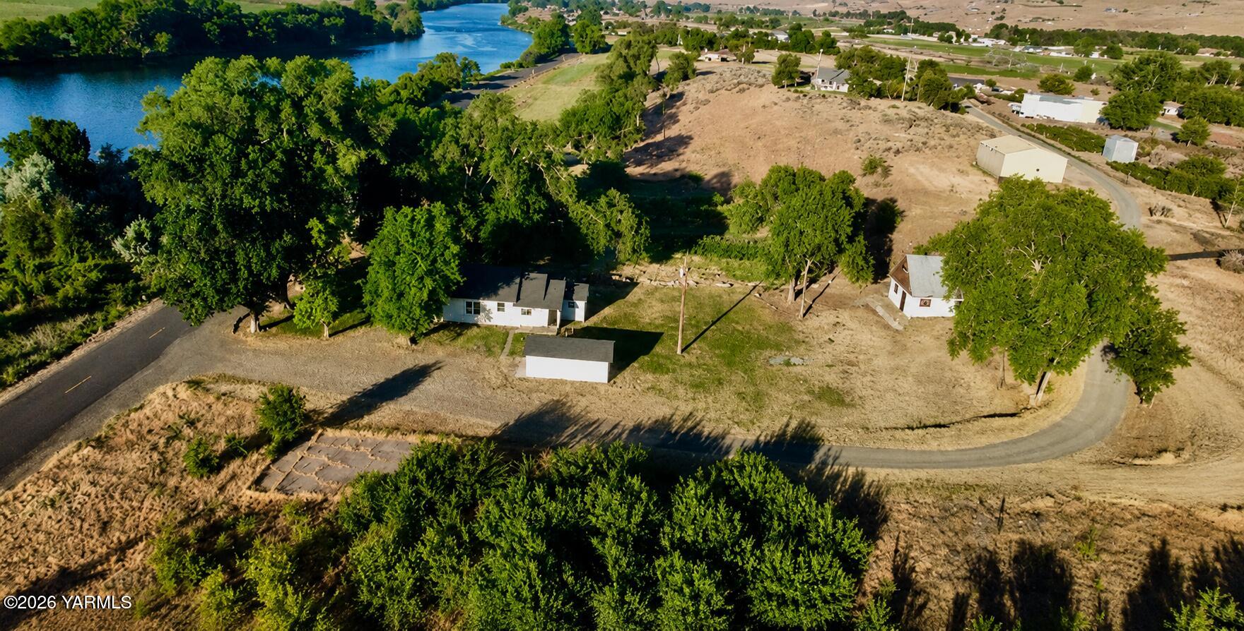 168501 Byron Road Prosser, WA 99350 - Photo 4 of 16 1000032129
