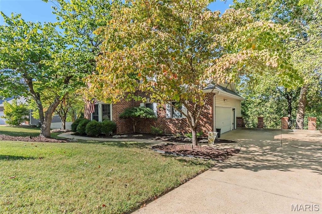 727 Heatherstone Drive High Ridge, MO 63049 - Photo 3 of 55 Gallery Image 3