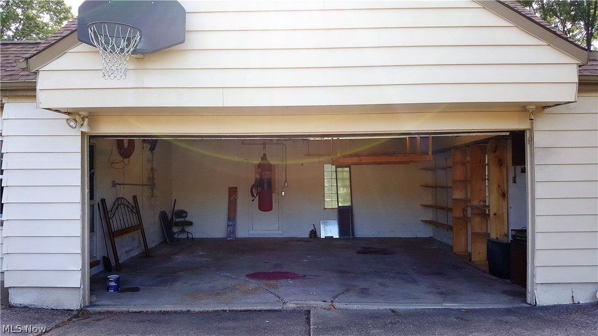 7194 Broadview Road Cleveland, OH 44134 - Photo 30 of 35
