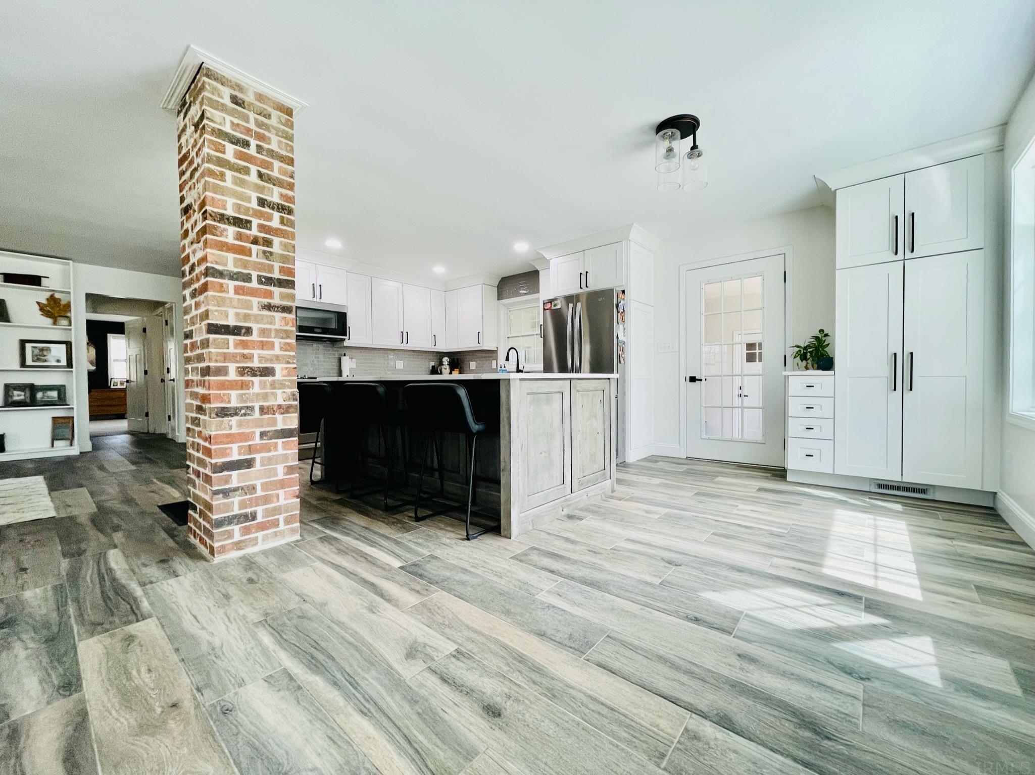 10122 Highway 50 Bedford, IN 47421 - Photo 13 of 36