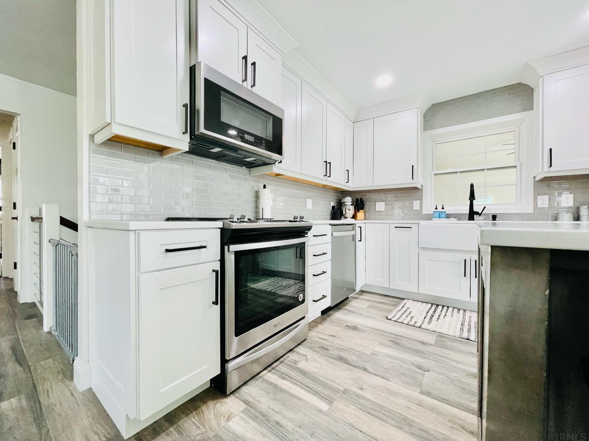 10122 Highway 50 Bedford, IN 47421 - Photo 16 of 36