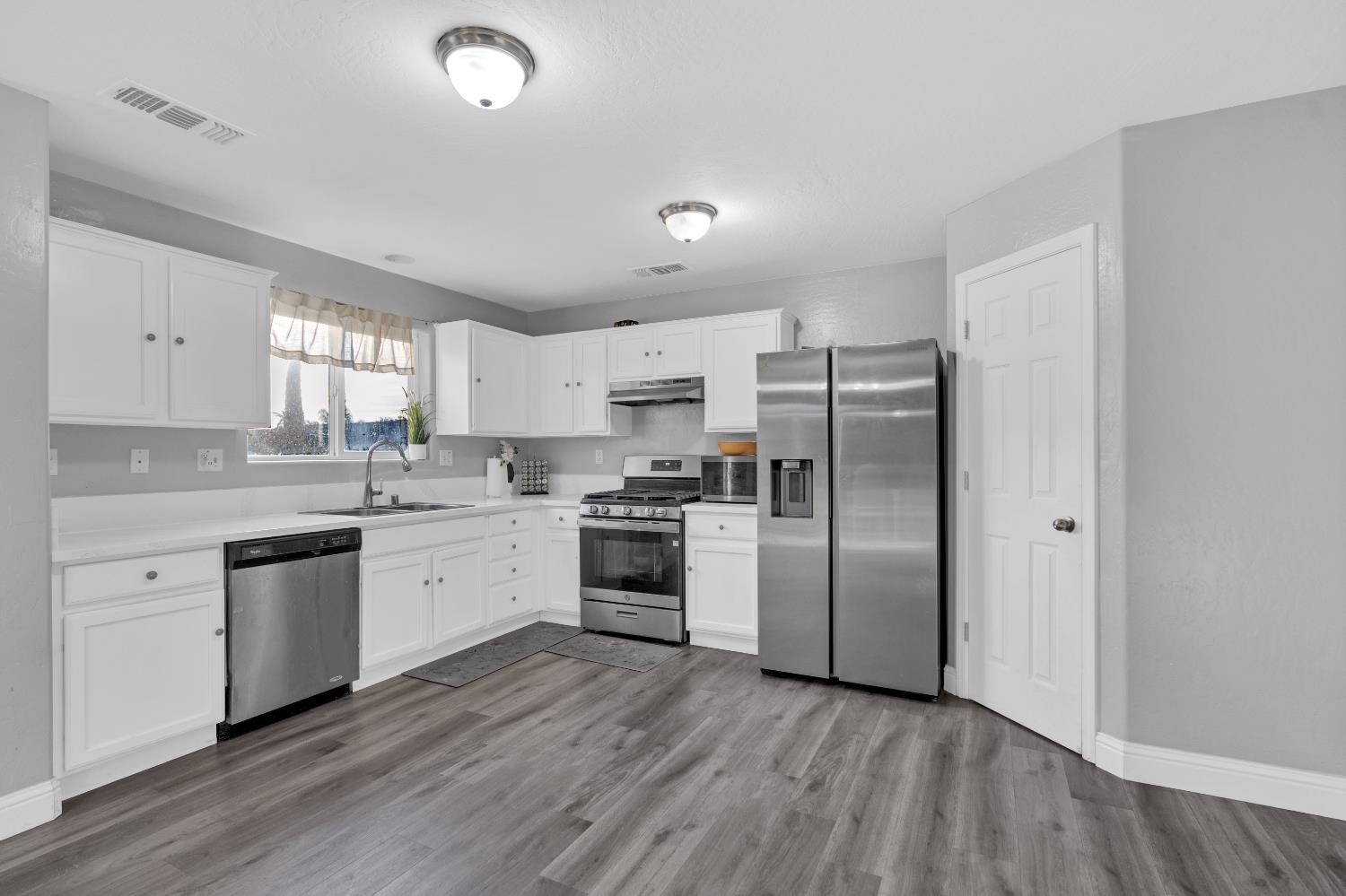 4777 North Rumi Avenue Fresno, CA 93723 - Photo 19 of 33