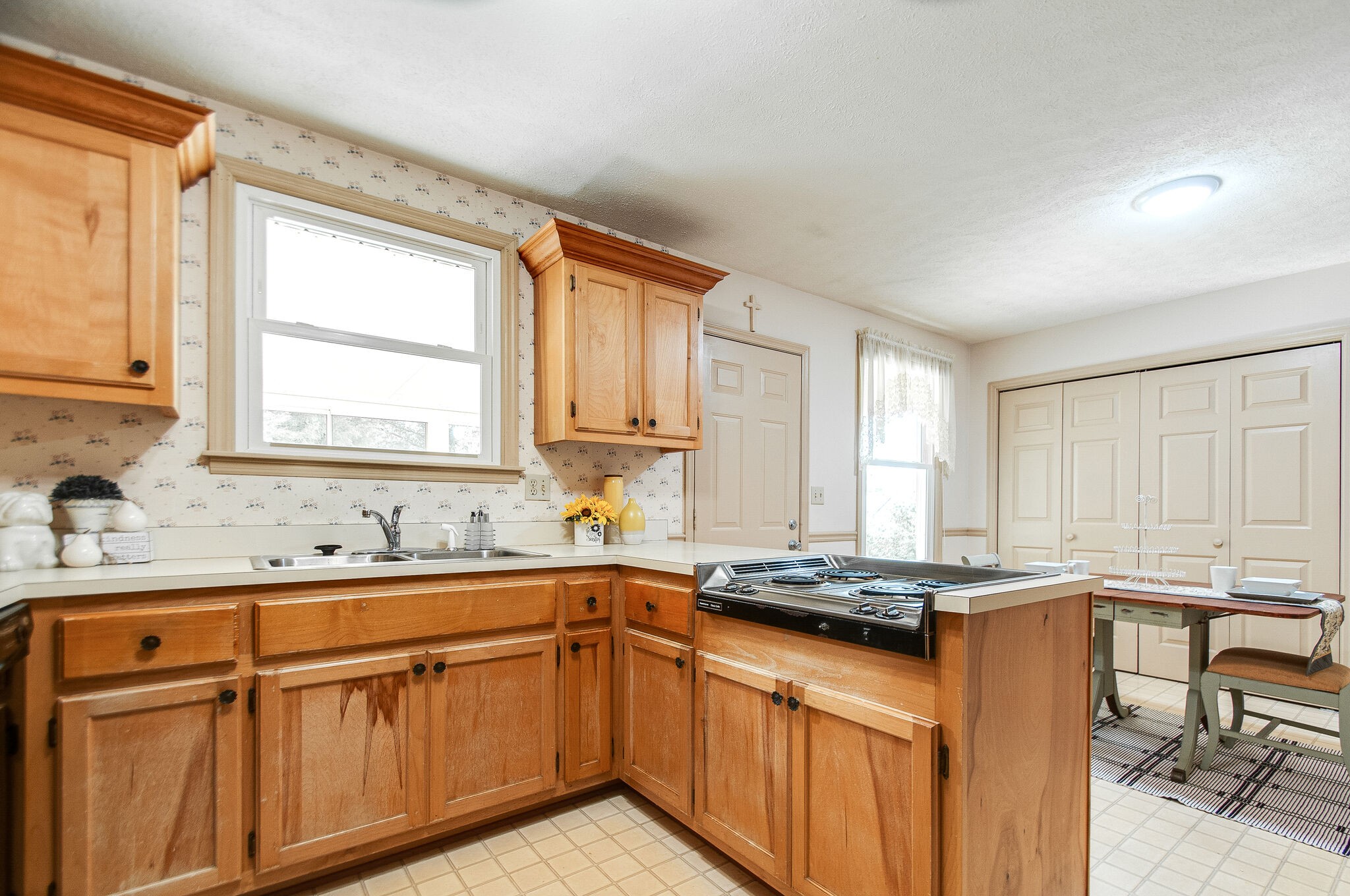226 Old Columbia Road Dickson, TN 37055 - Photo 16 of 33 a kitchen with stainless steel appliances granite countertop a sink stove and cabinets