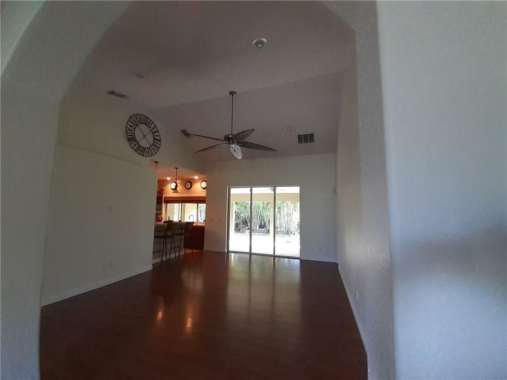 6709 Bayard Road Fort Pierce, FL 34951 - Photo 15 of 34 Gallery Image 15