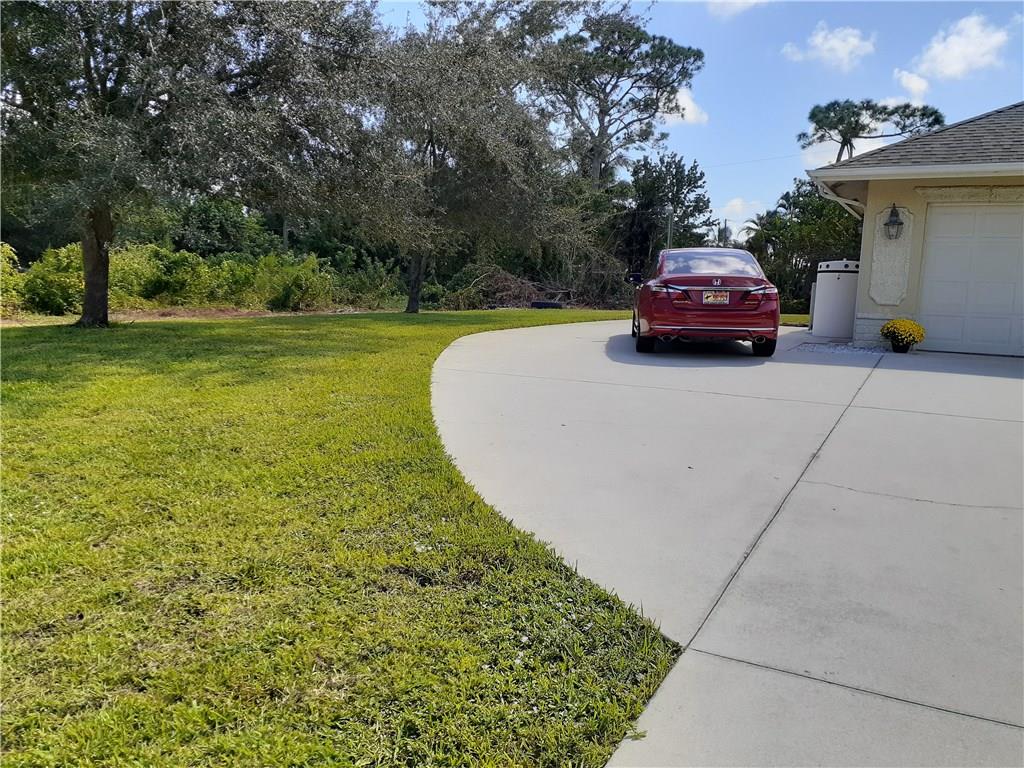 6709 Bayard Road Fort Pierce, FL 34951 - Photo 4 of 34 Gallery Image 4