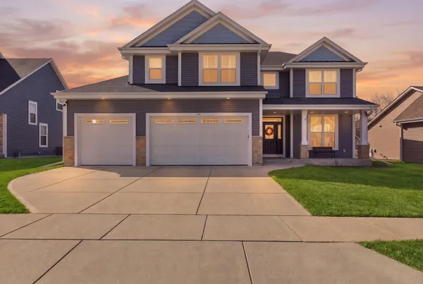$619,000 | 520 Edgewater Drive, West Bend, WI 53095