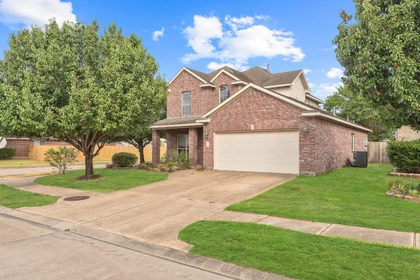 $2,450 | 10003 Lynette Falls Drive, Houston, TX 77095