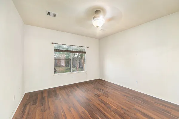 $2,450 | 10003 Lynette Falls Drive, Houston, TX 77095