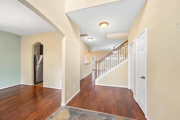 $2,450 | 10003 Lynette Falls Drive, Houston, TX 77095