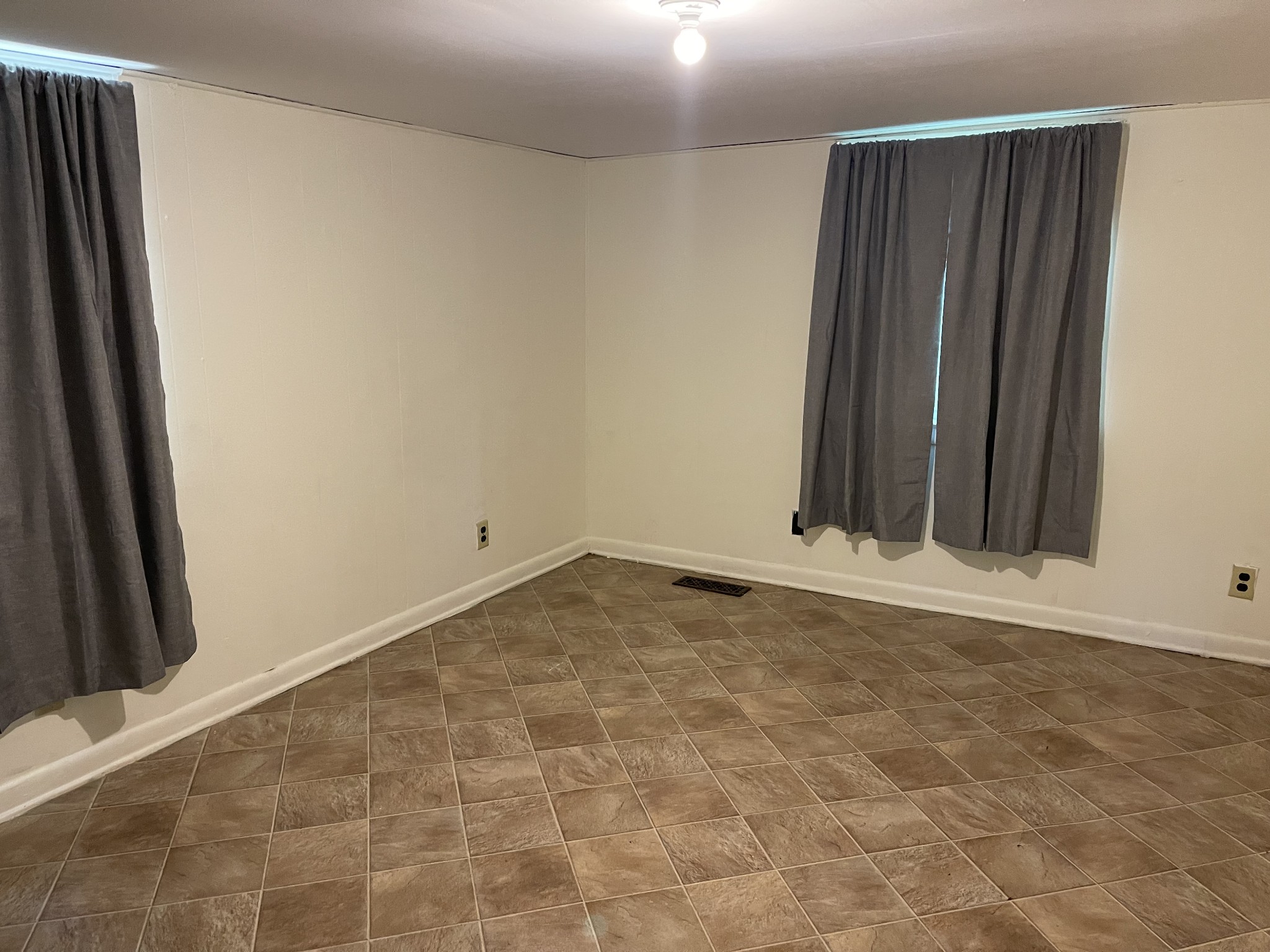 630 Pruett Road Dickson, TN 37055 - Photo 17 of 24 a view of a room with an empty space
