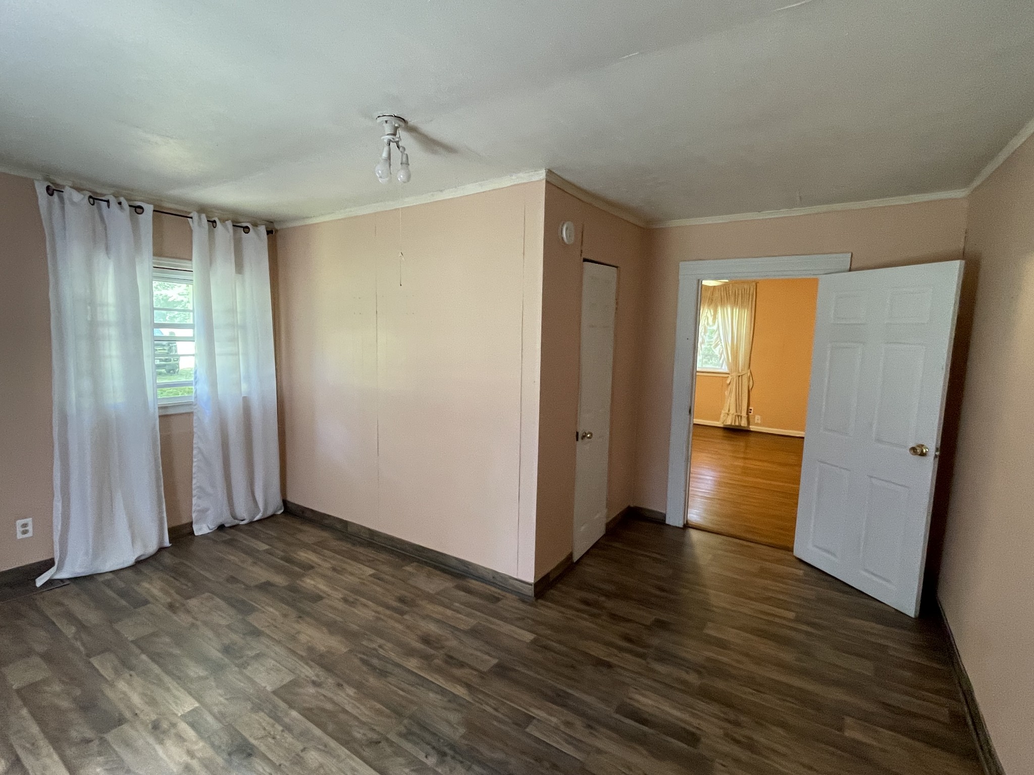 630 Pruett Road Dickson, TN 37055 - Photo 7 of 24 a view of entryway with wooden floor