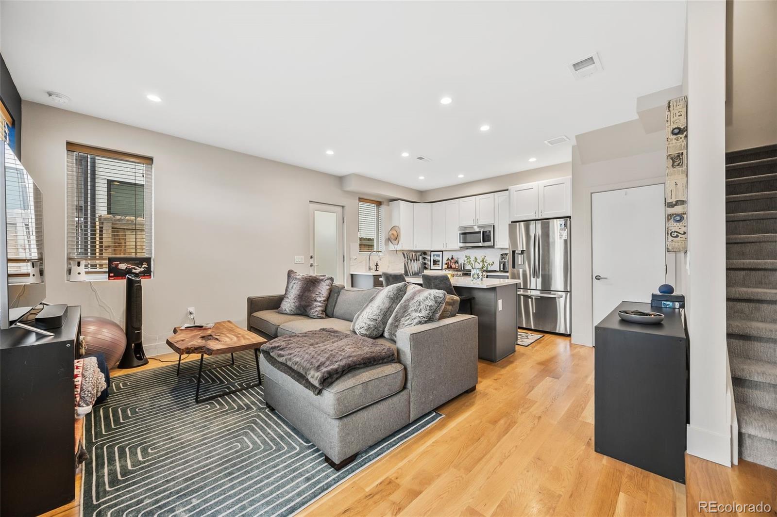 1302 Stuart Street Denver, CO 80204 - Photo 4 of 30 Gallery Image 4