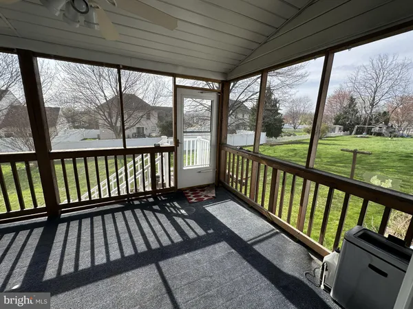 $2,750 | 316 Laurel Oak Lane, Lancaster, PA 17602