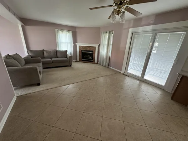 $2,750 | 316 Laurel Oak Lane, Lancaster, PA 17602