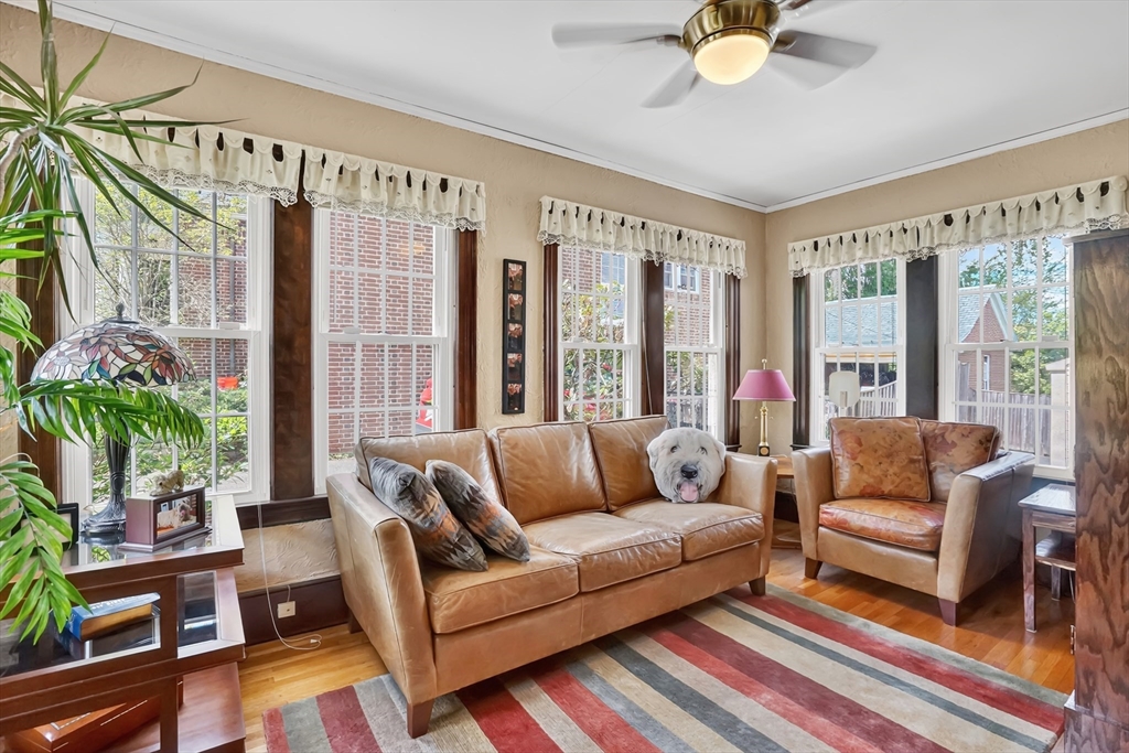 146 Bellevue Avenue Springfield, MA 01108 - Photo 11 of 42