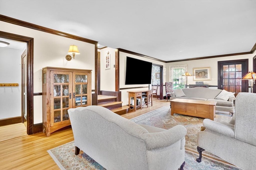 146 Bellevue Avenue Springfield, MA 01108 - Photo 17 of 42