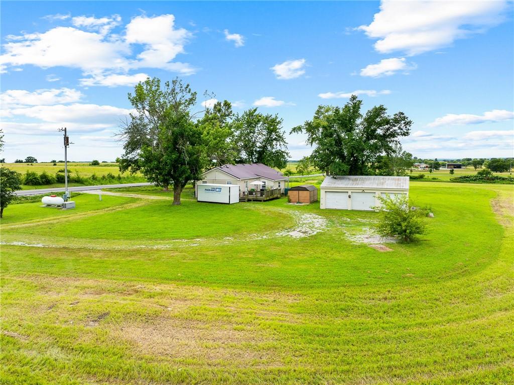 9012 Northwest State Rte 52 Amoret, MO 64722 - Photo 26 of 38
