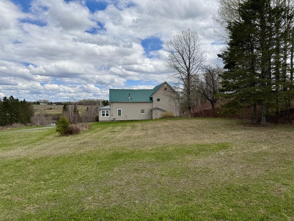 581 Robinson Road Blaine, ME 04734 - Photo 5 of 53 581 Robinson Rd