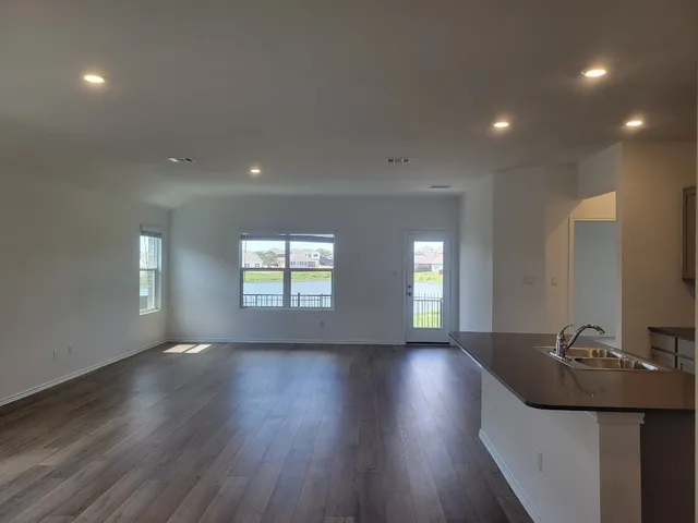 $2,195 | 2516 Four Waters Loop, Georgetown, TX 78628