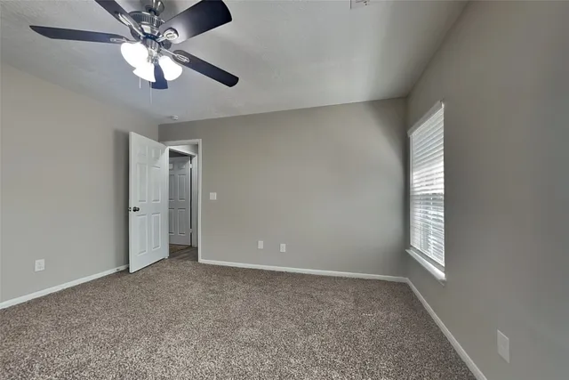 $2,145 | 5 Regency Court, Conroe, TX 77304