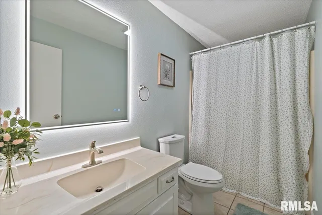 $255,000 | 502 West 11th Street, Rock Falls, IL 61071