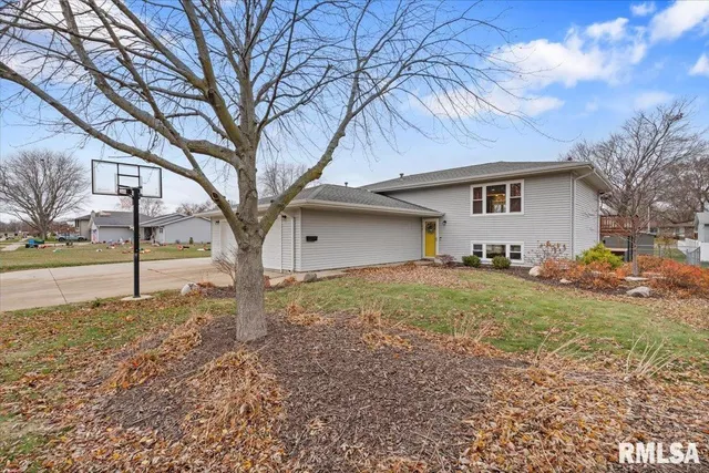 $255,000 | 502 West 11th Street, Rock Falls, IL 61071