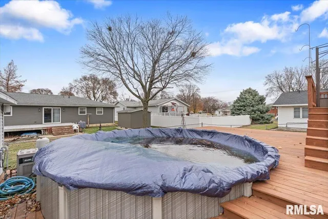 $255,000 | 502 West 11th Street, Rock Falls, IL 61071