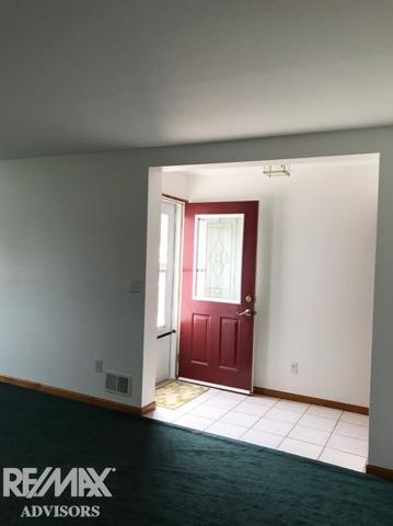 7307 Bealane Road Algonac, MI 48001 - Photo 12 of 32 31327585-11.JPG