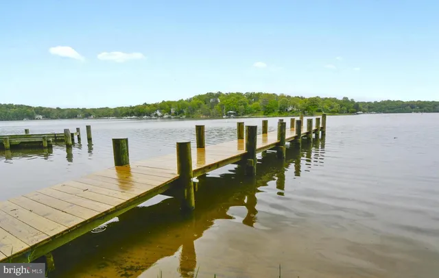 $399,900 | 1158 Blue Bird Lane, Crownsville, MD 21032