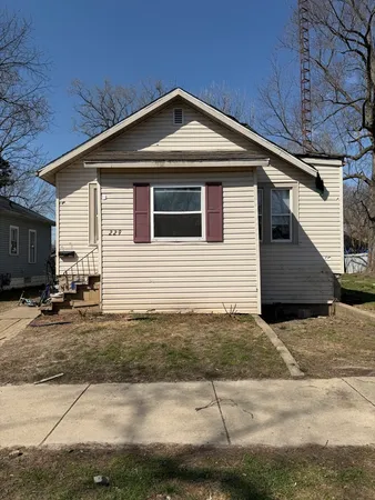 $60,000 | 229 North 6th Avenue, Kankakee, IL 60901