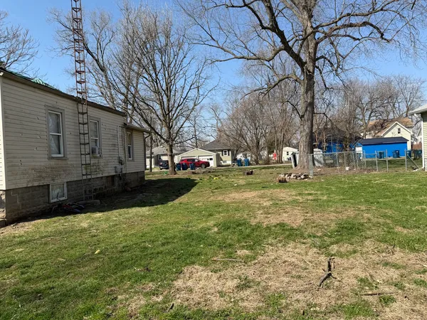 $60,000 | 229 North 6th Avenue, Kankakee, IL 60901