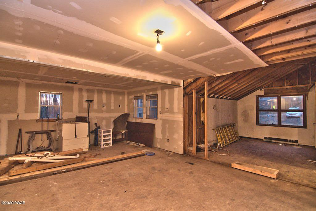2621 Boulder Road Lake Ariel, PA 18436 - Photo 4 of 77