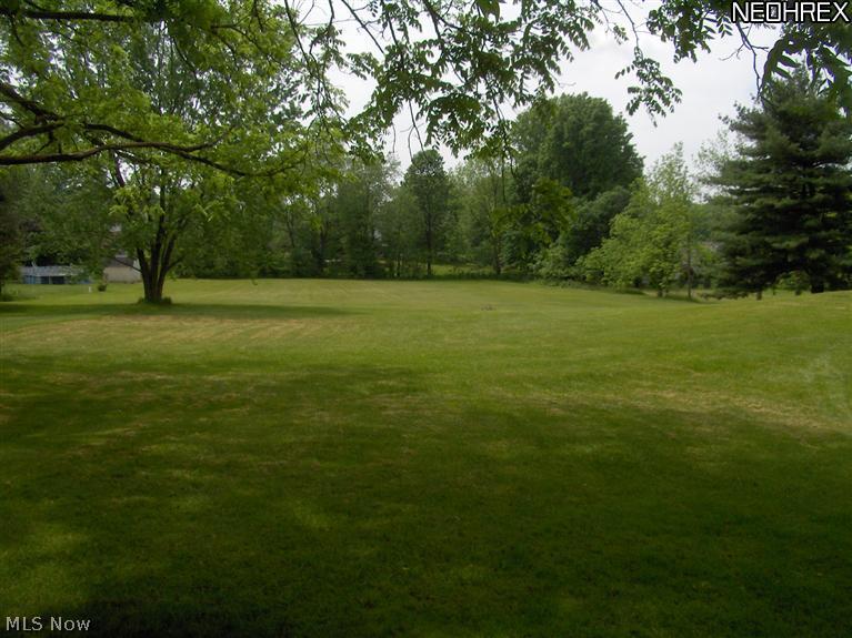 6744 Hills And Dales Road Northwest Canton, OH 44708 - Photo 7 of 25 Gallery Image 7