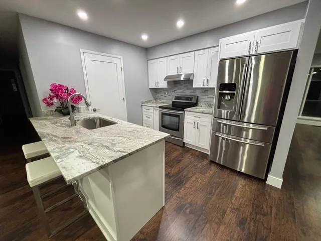 $374,000 | 4655 Ashburton Place, Sterling Heights, MI 48310